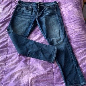Medium Dark Wash American Eagle Jeggings